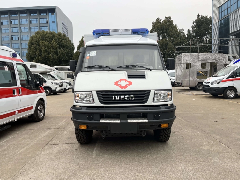 依维柯欧霸四驱越野矿山救护车 依维柯欧霸四驱越野矿山救护车