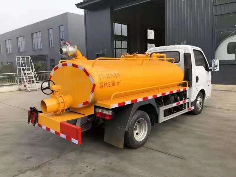 程力汽车2.5立方东风途逸吸粪车 程力汽车2.5立方东风途逸吸粪车