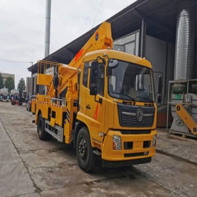 东风天锦28米高空作业车_折臂高空作业车