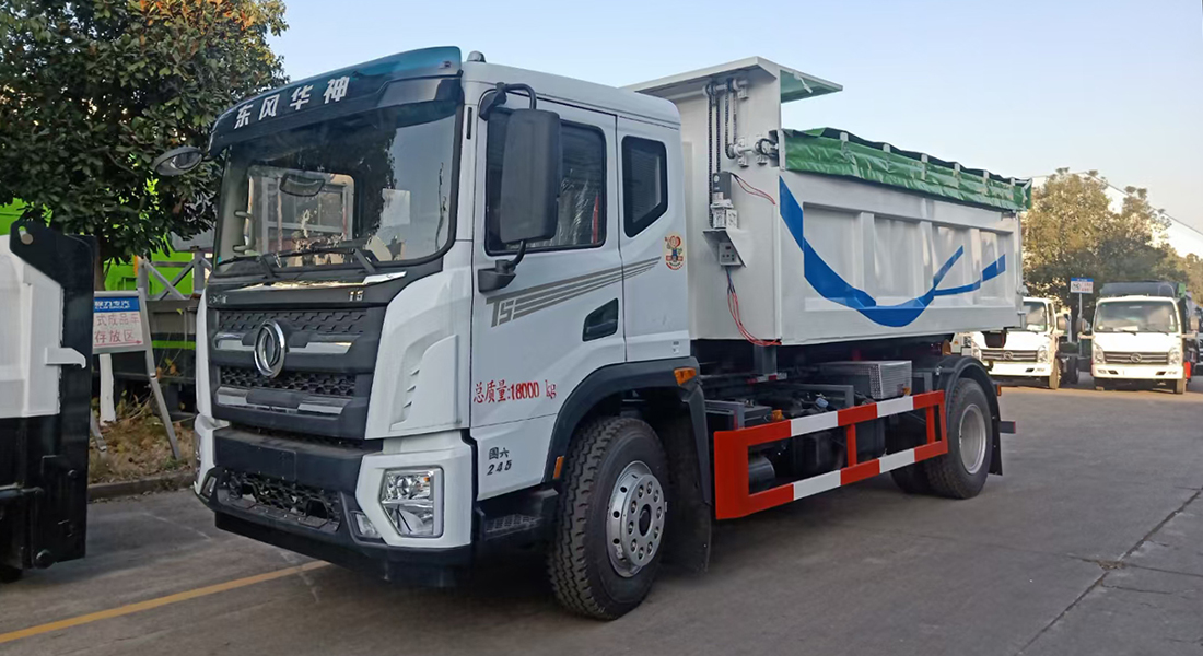 东风华神18吨勾臂垃圾车 东风华神18吨勾臂垃圾车
