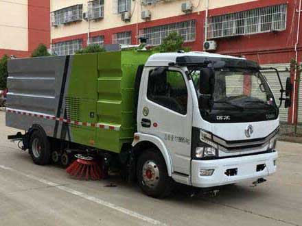 疯抢！道路清扫车厂家直销专场，湖北程力限时特惠！